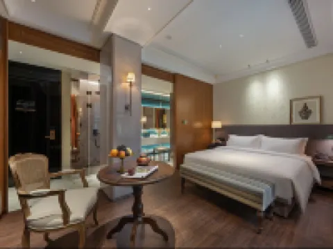 YU LAN HOTEL Hotels near East Lake
