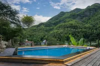 Yunqi Longshan Hostel - สระว่ายน้ำแบบอินฟินิตี้