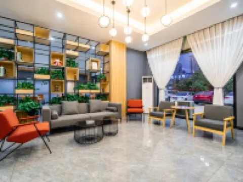 Shankee Hotel (Suining Gaotiezhan Wanda Plaza) Hotel di Suining