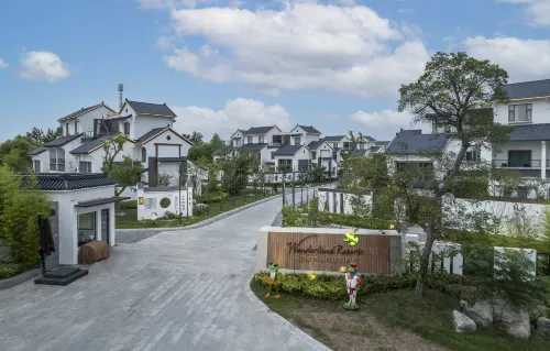 Wonderland Resort