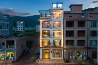 Huaning Kangyuan Homestay