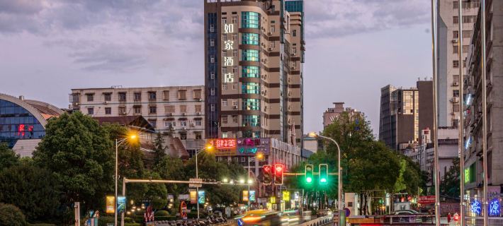 Home Inn NEO (Pingxiang Lvyin Square Pedestrian Street Shop) Hotels in Pingxiang