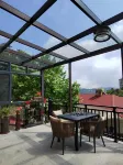 Floral Hotel· Mountain Forest Hotel (Guling Street Cableway Shangzhan Branch)