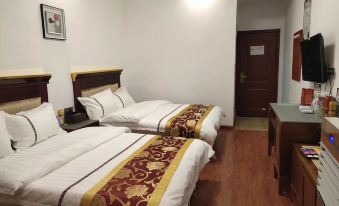 Romantic Manwu Hotel