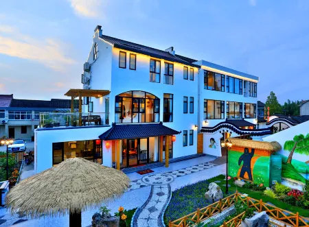 Chuxin Moshe Designer Hostel Отели рядом с достопримечательностью «Chuansha Ancient Town»