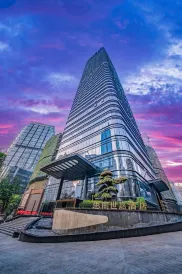 The Serene Riverside Hotel (Chongqing Jiefangbei Hongyadong Branch)