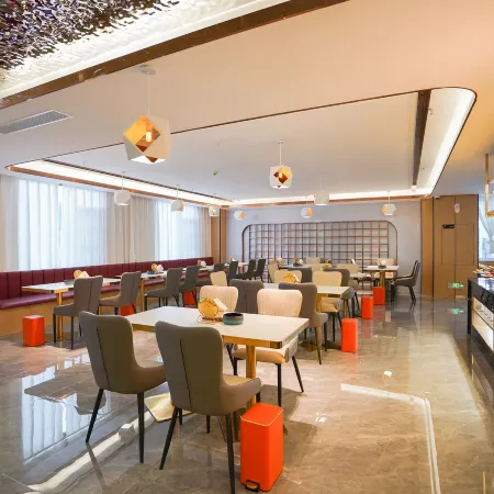 Lancang Yunding Hotel