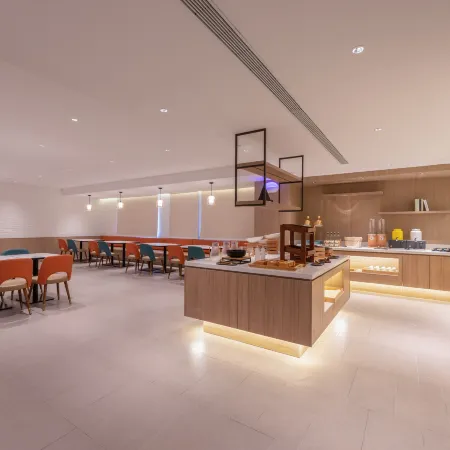HanTing Hotel (Xuancheng Railway Station West Plaza)