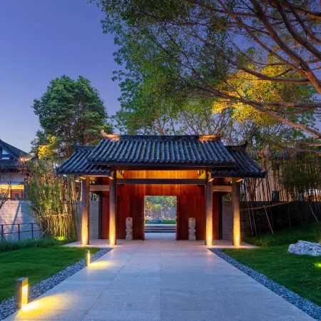 GUILI HOTEL(Zhangba Gui Yuan Lin Park Store)