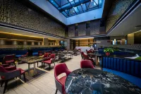 Xiyue Meijing Hotel (Liaoyang Station Taizihe Park)