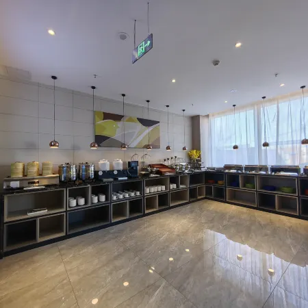 Homeinn Selected Hotel (Baotou Guyang County Government)