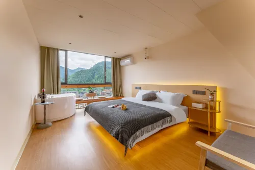 Mu Yunqili Light Luxury Panoramic Beauty Stay - Afhentnings-/afleveringstjenester