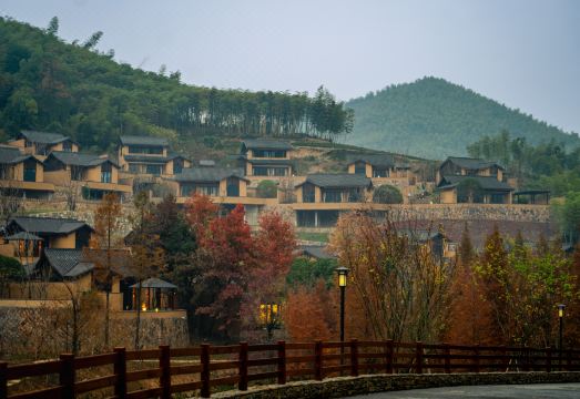 ALOR VALLEY Huzhou Hotel Overview