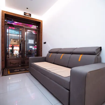 Ruiji Yuexiang Hotel Отели рядом с достопримечательностью «Музей «Отряд 731»»