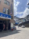 Liping Hangchen Hotel Отели рядом с достопримечательностью «Камбоджа Хуан Конг»