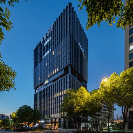 Hangzhou Yifeng Hotel (Grand Canal Hanggang Park Wujiajiao Port Subway Station)