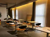 春熙裡·Xi Li設計師庭院民宿（界首解放路店）