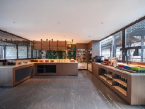 UrCove By Hyatt Nanjing Confucius Temple and Laomendong Resort