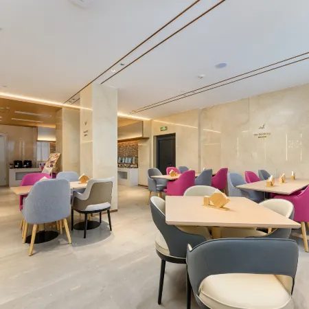 Lavande Hotel (Qijiang Qilin Garden Branch)