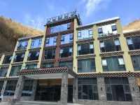 Heishui Hanfengwan Hotel - 3-Star