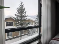Xuexiang Ruixue Yunting Hotel - pemandangan pegunungan