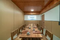 Half-Mu Tea Garden Secret Mountain Top Resort Villa Boutique Stay (Shitai Guniujiang Scenic Area) - parking