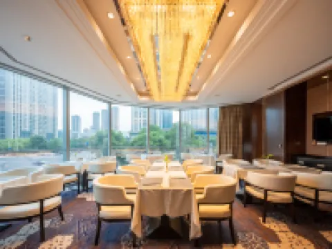 Grand View Hotel