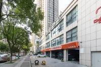 Homeinn Selected Hotel (Xi'an North Railway Station Fengcheng 10th Road Subway Station) Hotels in Xi'an