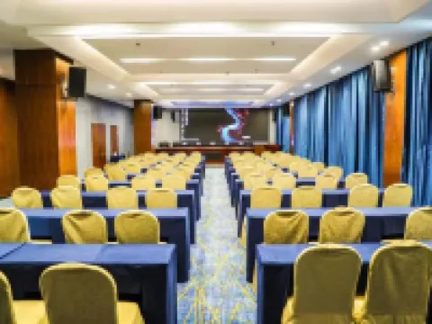 Goromayang International Hotel Hotels in Maqin