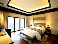 赤水圣地长江半岛酒店 - 豪华大床房