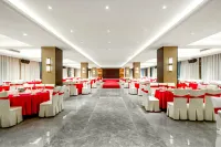 โรงแรม ฮอลิเดย์ ซานเฉิง - พร้อมอาหารเช้า