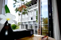 Horison Ultima Ratu Serang Hotel a Curug