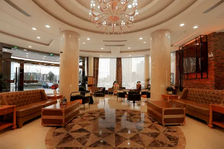 James Joyce Coffetel (Shanghai Minhang Wujing Shida) Отели рядом с достопримечательностью «Auxiliary Wharf of Shuitou International Rock City»