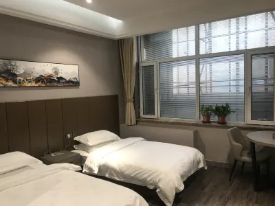 Fengzhen Huifeng Boutique Business Hotel Hotels near Fengzhen Railway Station