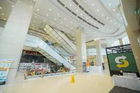 Ganghui Four Seasons Hotel Apartment (Dalian Railway Station Zhongshan Square)