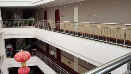 Ai Lianmei Hotel Chain