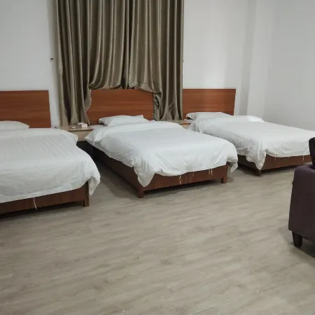 Yangjiang Caiying Business Hotel