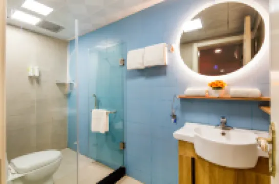 Homeinn · neo (Taiyuan Bell Tower Street Liuxiang Food Street) Hotels near Zhonglou Street