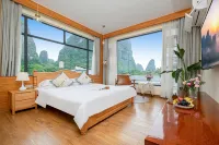Range Rover Court Hotel (Yulonghe Branch in Yangshuo)