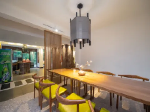 九月秋宿民宿（梵淨山観光地）