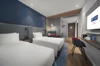 Holiday Inn Express Zhuhai Gongbei(Gongbei Port)
