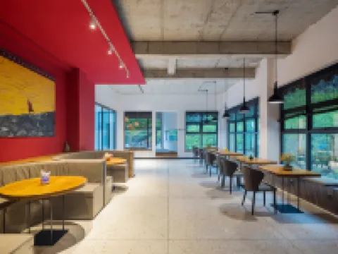 Li Xiangguo Wenquan Homestay (Li Xiaolu Bipenggou Scenic Area) Hotels in Li County