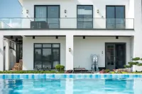 See You in Anji Hotels in White Tea Viewing Deck