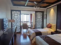 Yiqing Holiday Hotel
