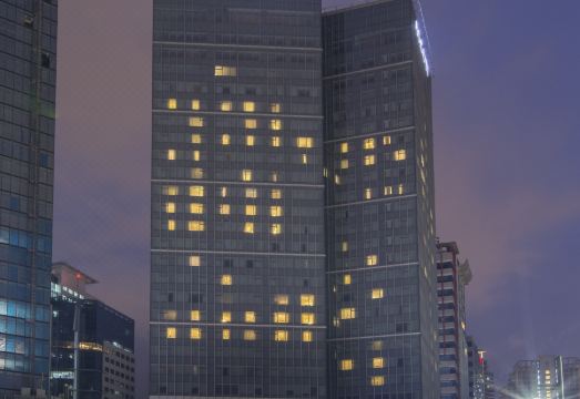 2. 애스콧 보니파시..