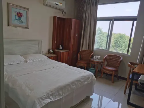 Jingjiang Kailu Hotel