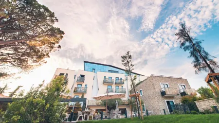 Ilot du Golf, BW Premier Collection