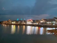 Island · dew Seaview apartment Hotels in Danzhou
