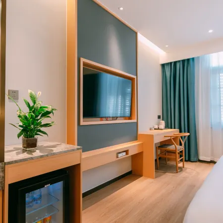 FAFIA Hotel (Ma'anshan Babaiban Jinying Shopping Center)
