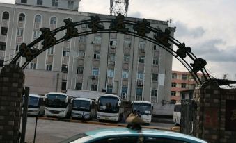 Jinyuan Hostel (Wafangdian Railway Station)